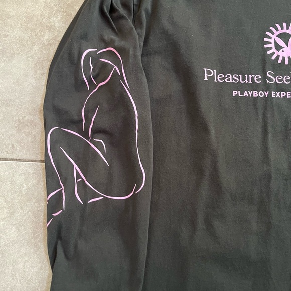 Playboy Pacsun Mens  M Silhouette Pleasure Seeker Retreats Long Sleeve T Shirt - Picture 4 of 8